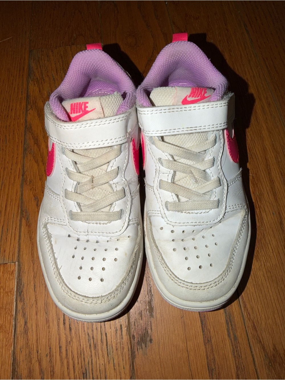 Nike Kids White & Pink Velcro Lace-Up Sneakers
